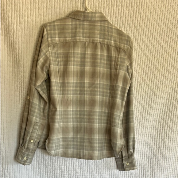 Columbia Women's Plaid Button Down Shirt - Gray - Picture 5 of 14